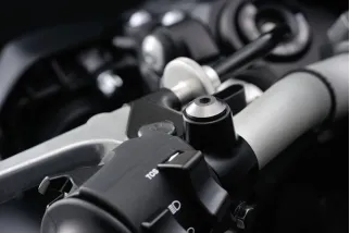 MIRROR PLUG BOLT GY RIGHT