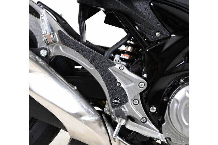 Adhésif anti-frottement R&G RACING platine repose-pieds noir 2 pièces Suzuki Gladius SFV 650