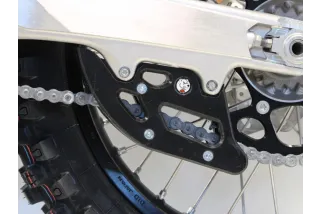 CHAIN GUIDE KTM/GAS/HVA 23- BK