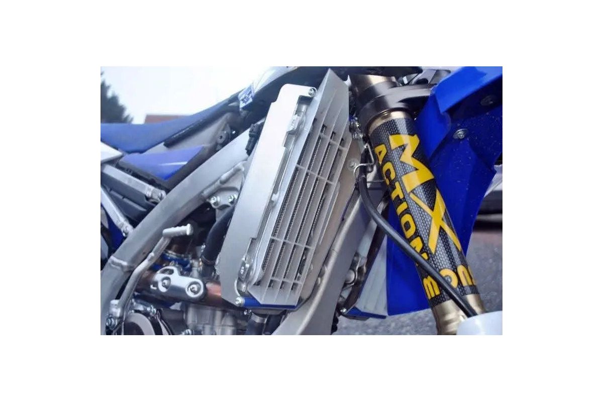 RADIATOR BRACE WRF BL