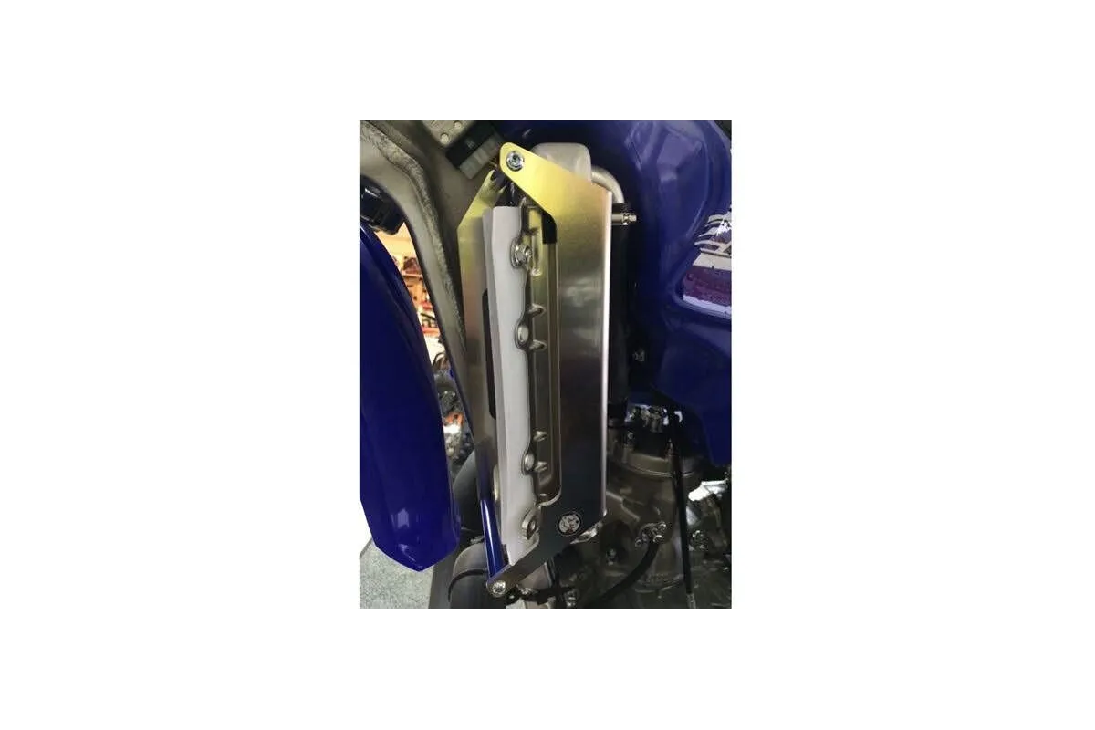 RADIATOR BRACE YZ125 BL