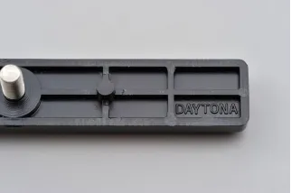 SLIM REFLECTOR BOLT-ON