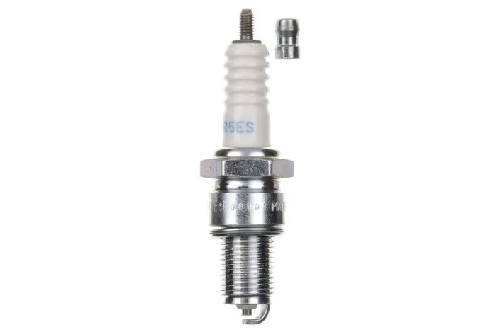 SPARK PLUG NGK BPR5ES