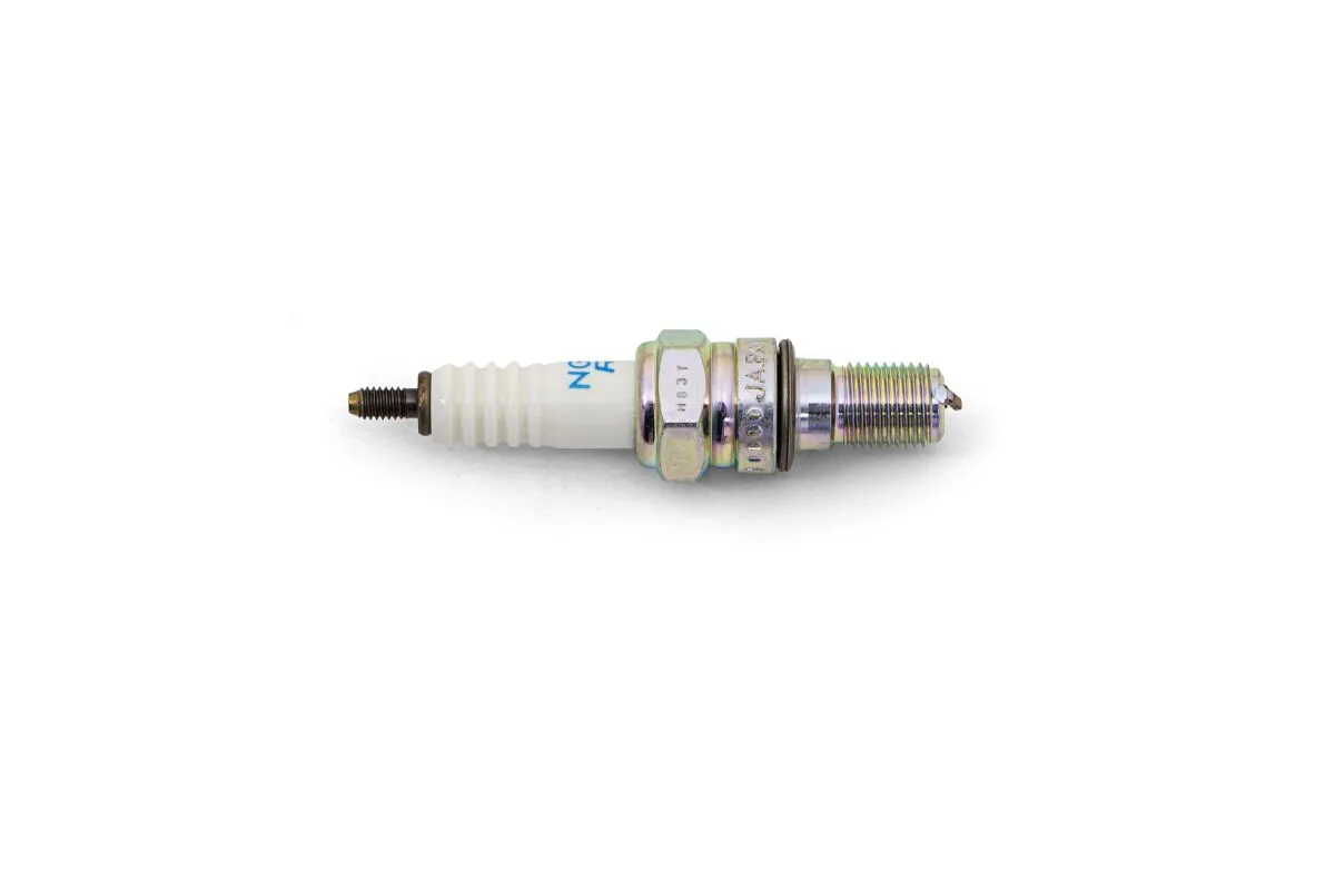 SPARK PLUG R-0045Q-10