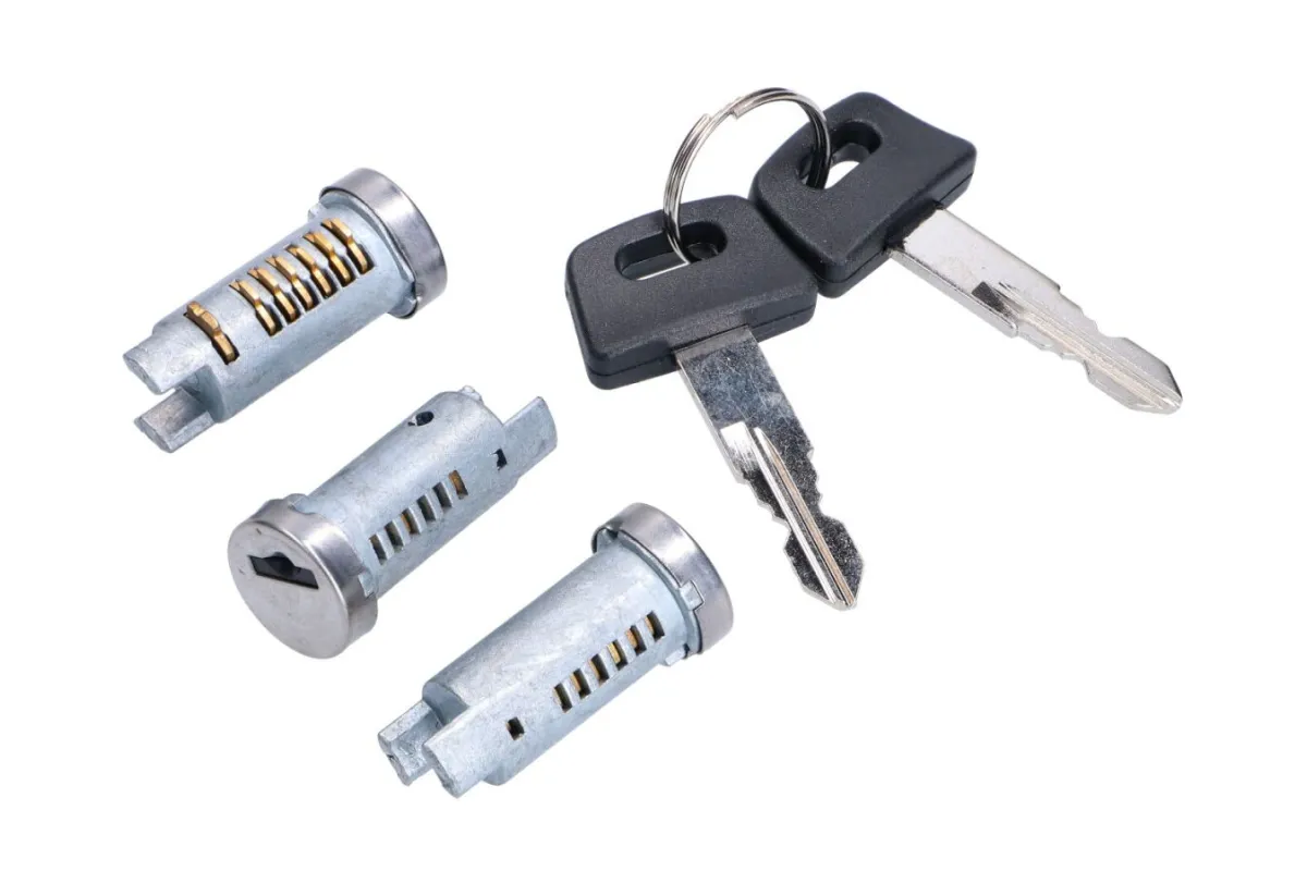 LOCK SET 3PCS PIAGGIO