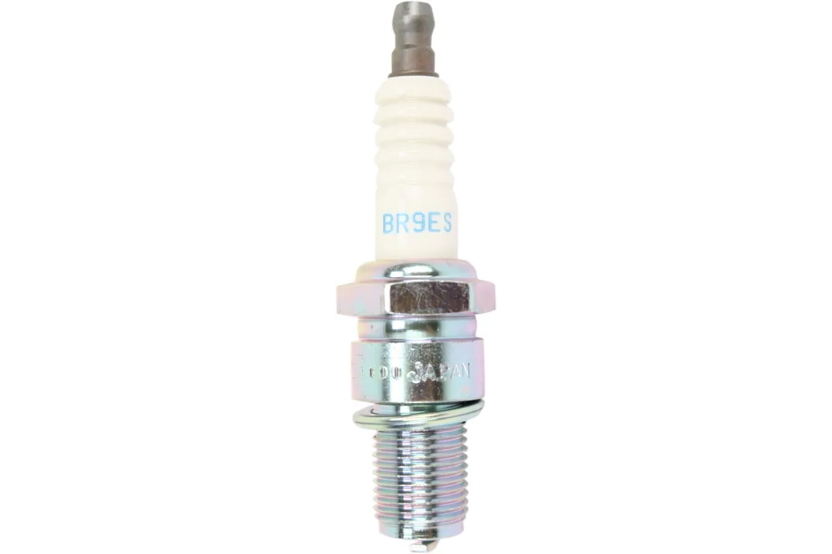 SPARK PLUG NGK SOLID 3194