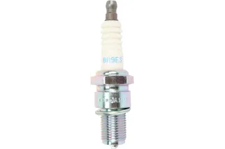 SPARK PLUG NGK SOLID 3194