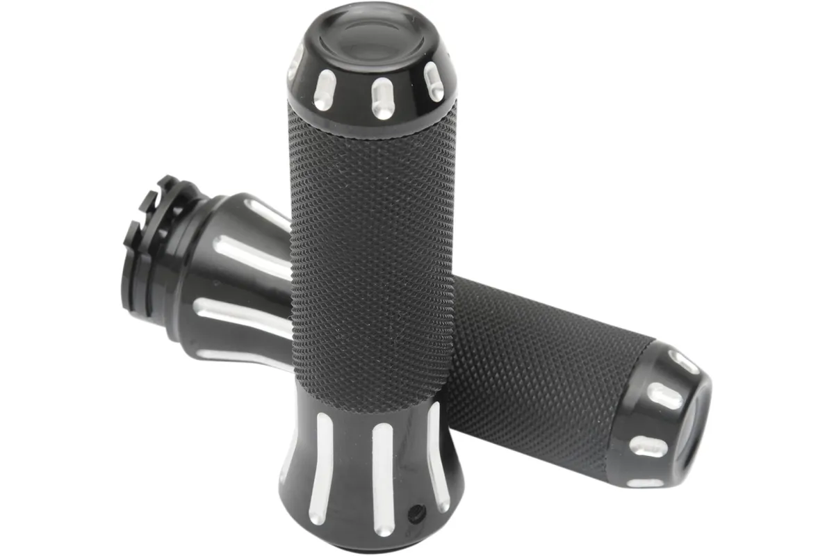 GRIPS CUSTOM BLACK CUT