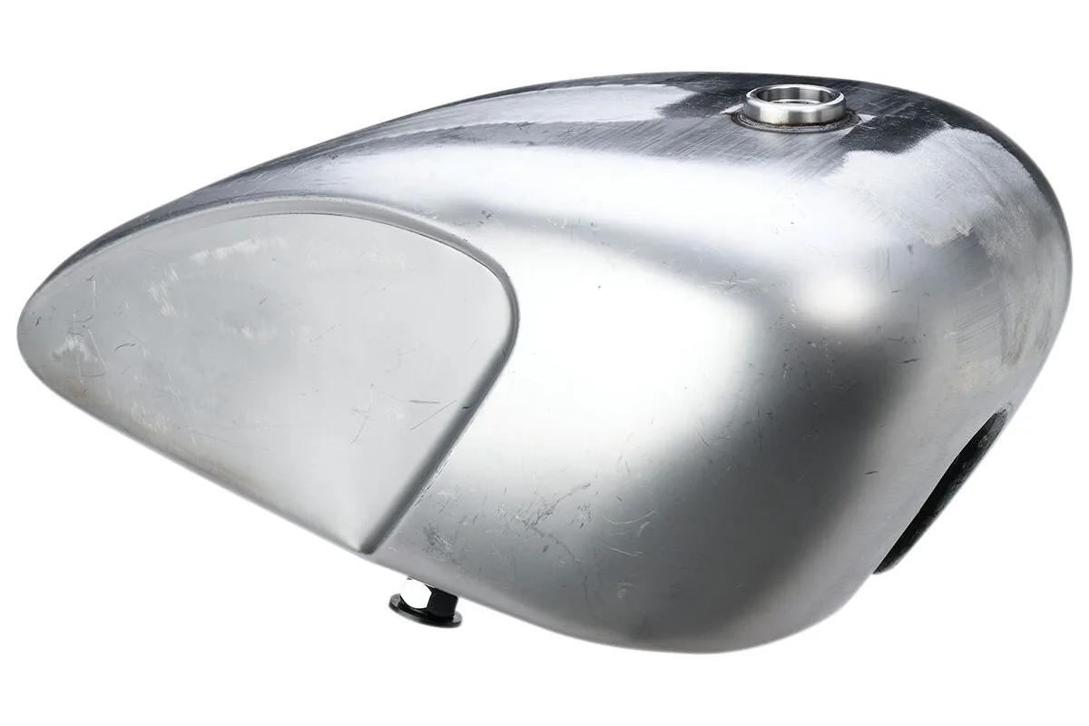 GAS TANK LEGACY W/CAP