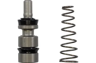 REBUILD KIT MC REAR 08-22