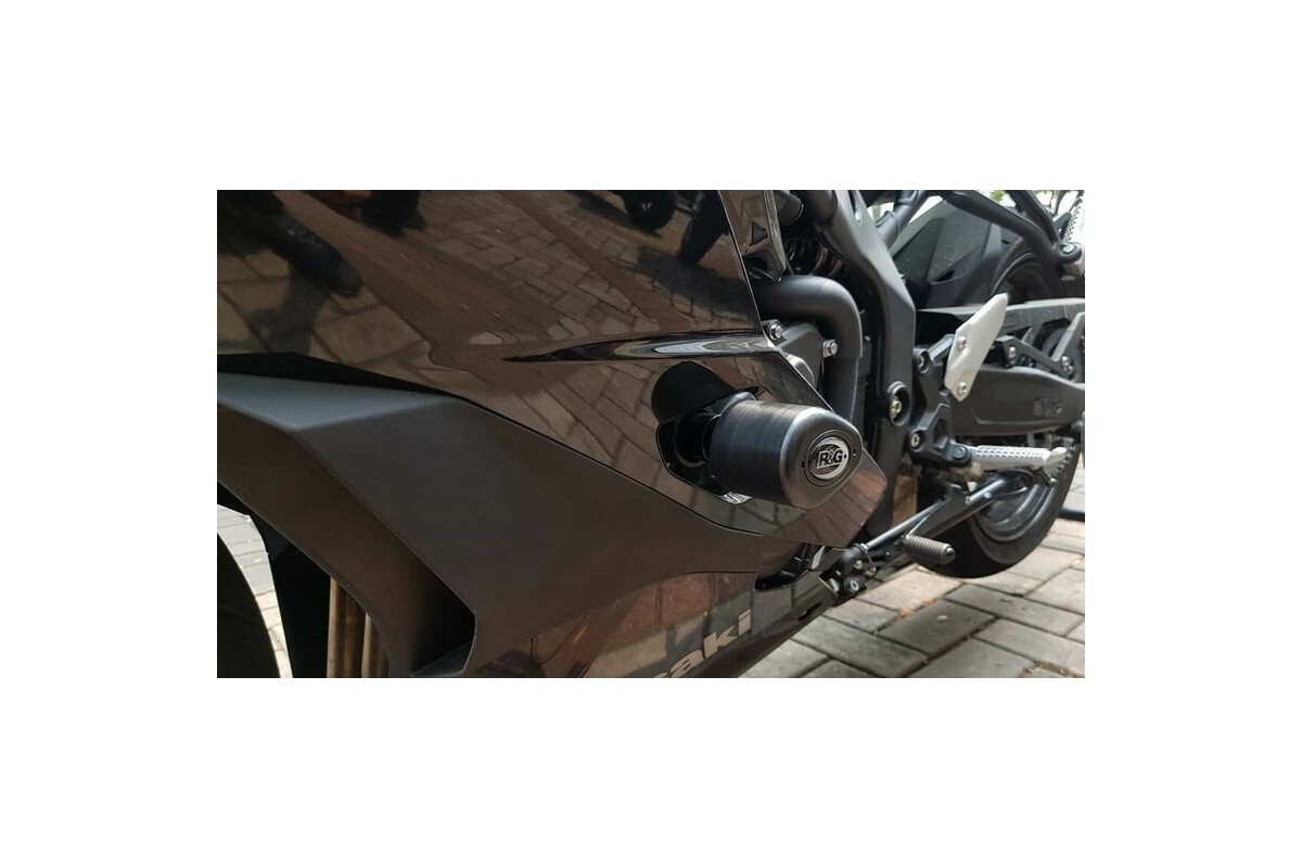 Tampons de protection R&G RACING Aero noir Kawasaki ZX-25R Tampons de protection R&G RACING Aero noir Kawasaki ZX-25R