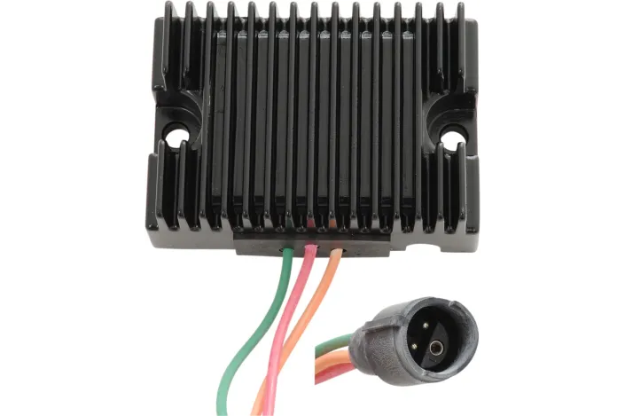 REGULATOR XL 82-84 BLK