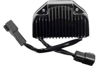 REGULATOR FXD 04-05 BLK