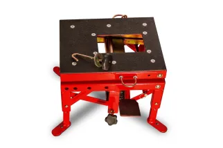 Lève-moto hydraulique VECTOR rouge (roues non incluses)