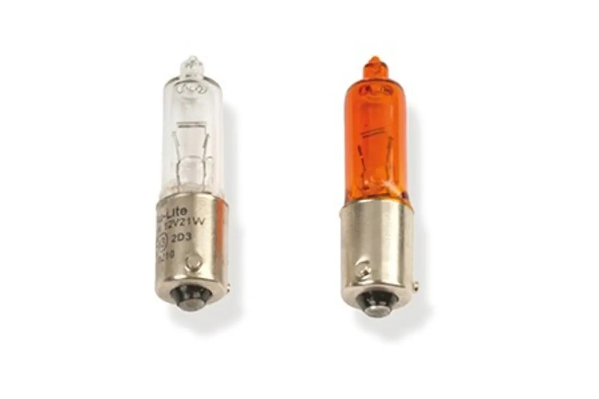 Box of 10 bayonet bulbs 9 mm 12Vx21W. White(H)