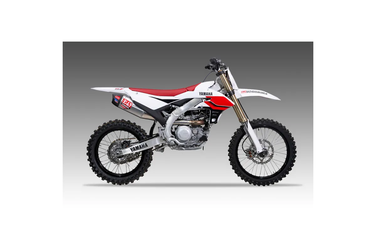 Silencieux Slip-On YOSHIMURA RS-12 Signature Series - Yamaha