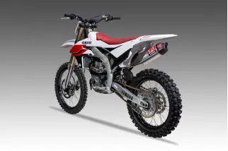 Silencieux Slip-On YOSHIMURA RS-12 Signature Series - Yamaha