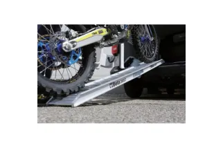 Rampe en aluminium BETA chargement/déchargement moto