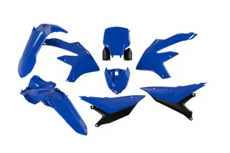 Kit plastique 6 pièces RACETECH - bleu