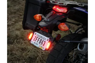 Clignotants intelligents DENALI T3-S™ et feux de jour pour motos – Arrière