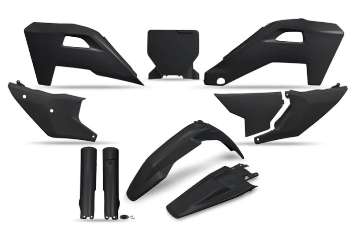 Kit plastiques complet avec protections de fourche UFO - noir