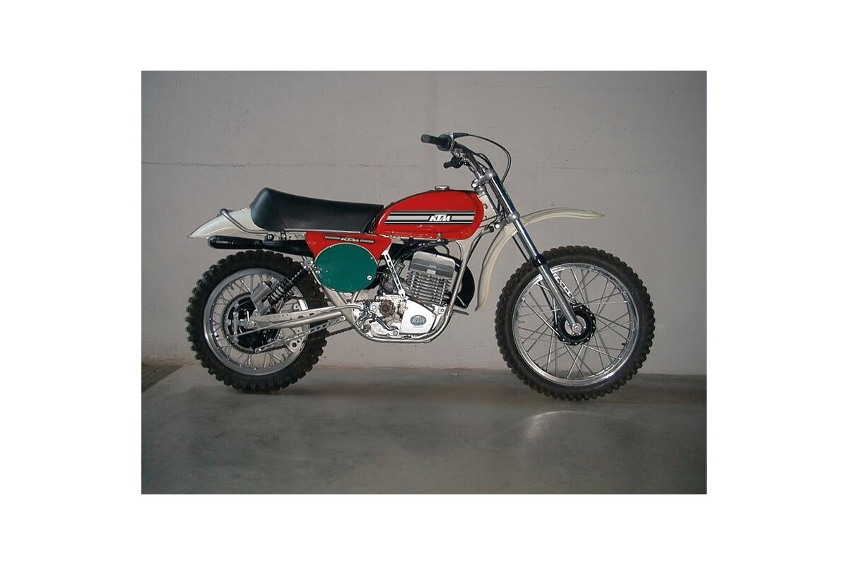 Kit déco TECNOSEL Replica OEM KTM GS 74-76 fond blanc