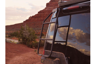 Échelle pour un Land Rover Discovery 3/4 AND LR3/LR4 | Front Runner - Achat en ligne