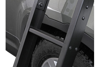 Land Rover New Defender (2020-Current) Échelle de montage latérale complète | Front Runner - Achat en ligne